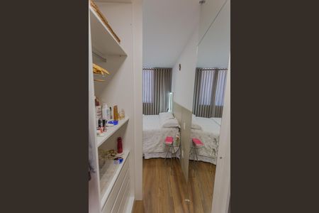 Apartamento à venda com 73m², 3 quartos e 2 vagasCloset da Suíte