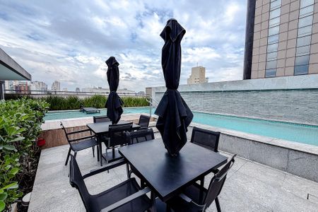 Studio para alugar com 50m², 1 quarto e 1 vagaÁrea comum - Piscina