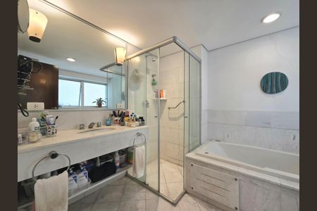 Apartamento à venda com 60m², 1 quarto e 1 vagaBanheiro da Suíte