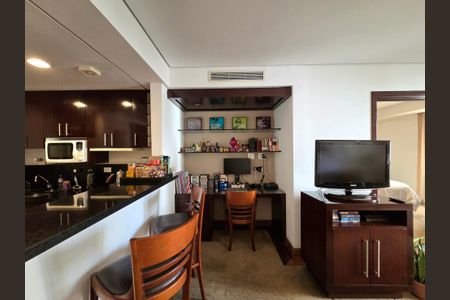 Apartamento à venda com 60m², 1 quarto e 1 vagaSala