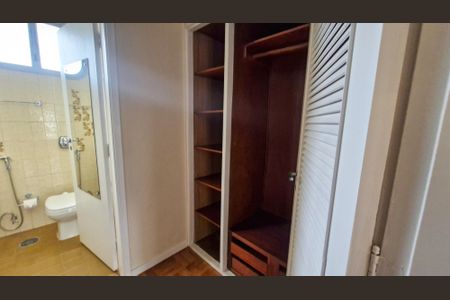 Apartamento para alugar com 3 quartos, 127m² em Vila Sofia, São Paulo