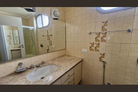 Apartamento para alugar com 3 quartos, 127m² em Vila Sofia, São Paulo