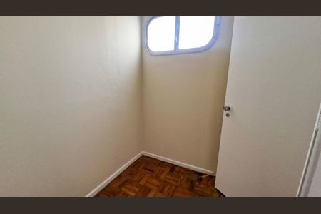 Apartamento para alugar com 127m², 3 quartos e 2 vagas Apartamento para alugar com 127m², 3 quartos e 2 vagasQuarto de serviço