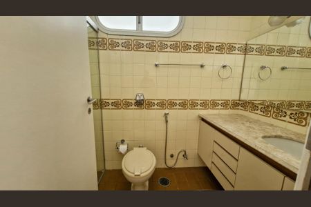 Apartamento para alugar com 127m², 3 quartos e 2 vagas Apartamento para alugar com 127m², 3 quartos e 2 vagasBanheiro
