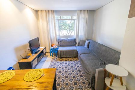 Sala de apartamento para alugar com 3 quartos, 50m² em Guarani, Belo Horizonte