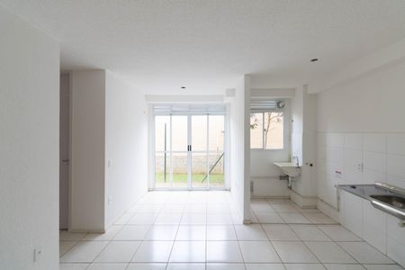 Sala de apartamento para alugar com 2 quartos, 41m² em Campo Grande, Rio de Janeiro