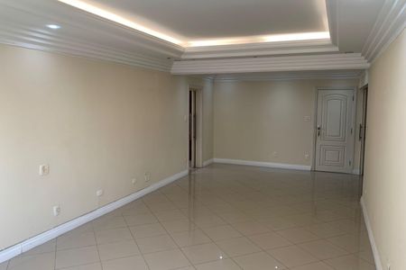 Apartamento para alugar com 200m², 2 quartos e 2 vagasSala