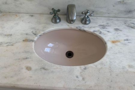 Apartamento para alugar com 200m², 2 quartos e 2 vagasBanheiro da Suíte 1