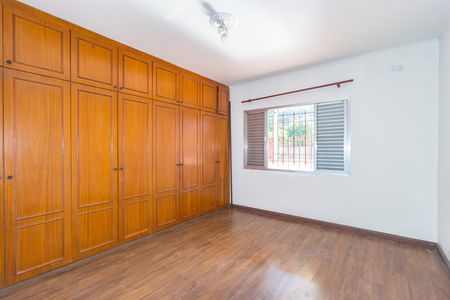 Casa à venda com 157m², 2 quartos e 2 vagas Casa à venda com 157m², 2 quartos e 2 vagasQuarto