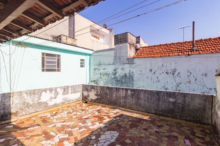 Casa à venda com 157m², 2 quartos e 2 vagas Casa à venda com 157m², 2 quartos e 2 vagasQuintal