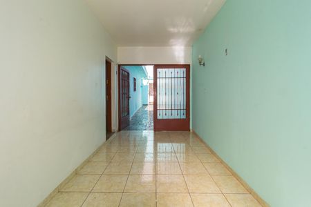 Casa à venda com 157m², 2 quartos e 2 vagas Casa à venda com 157m², 2 quartos e 2 vagasCorredor