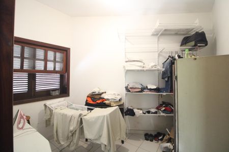 Casa para alugar com 367m², 5 quartos e 4 vagasQuarto de serviço