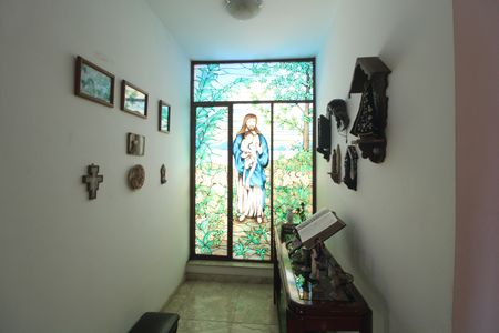Casa para alugar com 367m², 5 quartos e 4 vagasÁrea entre as suítes