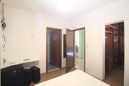 Casa para alugar com 367m², 5 quartos e 4 vagasSuíte 4