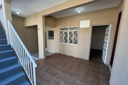 Quintal de casa para alugar com 1 quarto, 49m² em Parque Lafaiete, Duque de Caxias