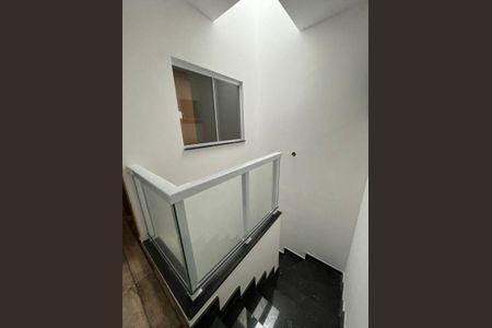 Casa à venda com 100m², 3 quartos e 2 vagas