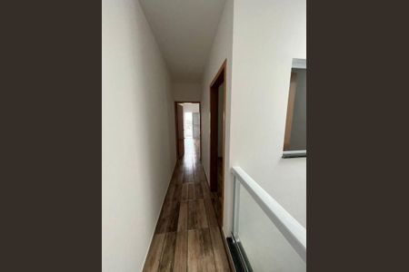 Casa à venda com 3 quartos, 100m² em Parque Tomas Saraiva, São Paulo