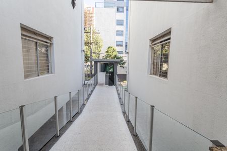 Apartamento para alugar com 65m², 2 quartos e 1 vagaHall de entrada