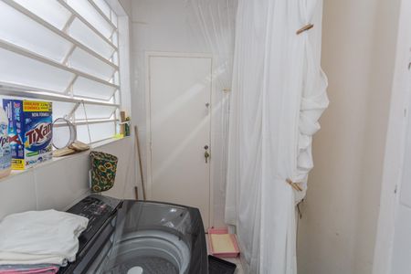 Apartamento para alugar com 65m², 2 quartos e 1 vagaÁrea de Serviço