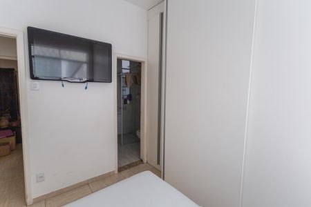 Apartamento para alugar com 65m², 2 quartos e 1 vagaSuíte