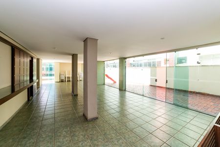 Apartamento à venda com 230m², 4 quartos e 2 vagasÁrea comum - Salão de festas