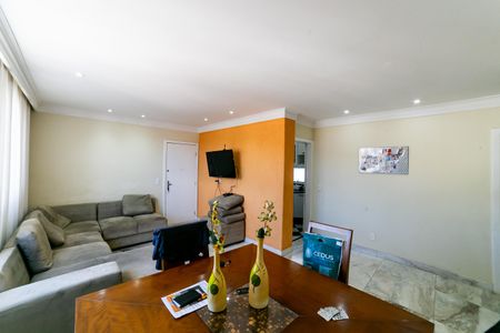 Sala de apartamento à venda com 3 quartos, 230m² em Santa Efigênia, Belo Horizonte