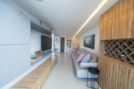 Apartamento à venda com 310m², 3 quartos e 3 vagas Apartamento à venda com 310m², 3 quartos e 3 vagassala 2 - cobertura