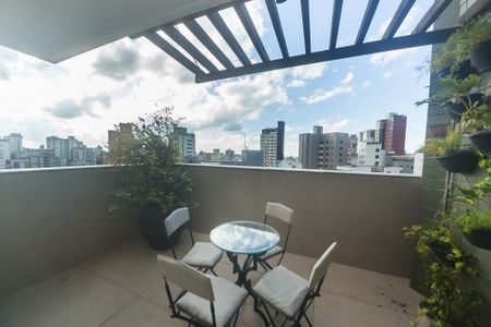 Apartamento à venda com 310m², 3 quartos e 3 vagas Apartamento à venda com 310m², 3 quartos e 3 vagasVaranda da sala 2 - cobertura