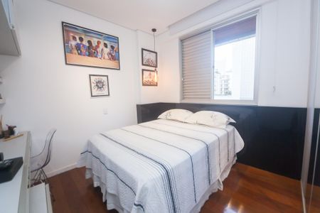 Apartamento à venda com 310m², 3 quartos e 3 vagas Apartamento à venda com 310m², 3 quartos e 3 vagasquarto 1