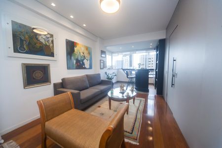 Sala de visita de apartamento à venda com 3 quartos, 310m² em Carmo, Belo Horizonte