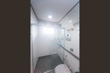 Apartamento à venda com 310m², 3 quartos e 3 vagas Apartamento à venda com 310m², 3 quartos e 3 vagasBanheiro Social