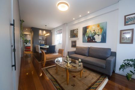 Apartamento à venda com 310m², 3 quartos e 3 vagas Apartamento à venda com 310m², 3 quartos e 3 vagasSala de visita