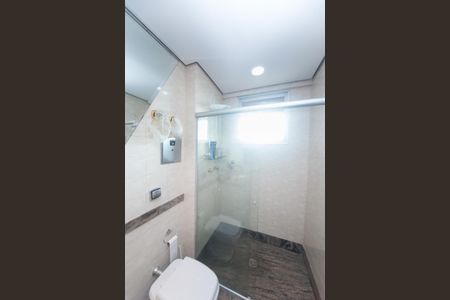 Apartamento à venda com 310m², 3 quartos e 3 vagas Apartamento à venda com 310m², 3 quartos e 3 vagasBanheiro suite