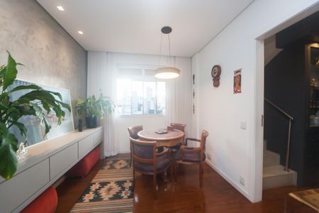 Apartamento à venda com 310m², 3 quartos e 3 vagas Apartamento à venda com 310m², 3 quartos e 3 vagassala intima