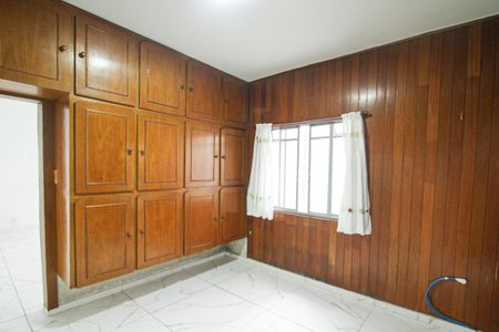 Casa para alugar com 120m², 2 quartos e 2 vagas Casa para alugar com 120m², 2 quartos e 2 vagasCozinha