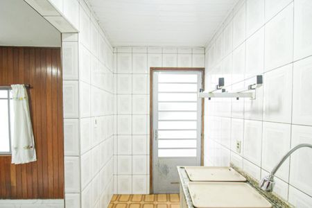 Casa para alugar com 120m², 2 quartos e 2 vagas Casa para alugar com 120m², 2 quartos e 2 vagasCozinha