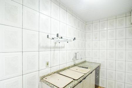 Casa para alugar com 120m², 2 quartos e 2 vagas Casa para alugar com 120m², 2 quartos e 2 vagasCozinha