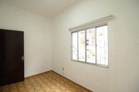 Casa para alugar com 120m², 2 quartos e 2 vagas Casa para alugar com 120m², 2 quartos e 2 vagasQuarto 2