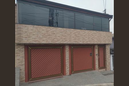 Casa à venda com 250m², 2 quartos e 2 vagasFachada