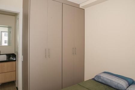 Quarto de apartamento para alugar com 1 quarto, 35m² em Várzea da Barra Funda, São Paulo