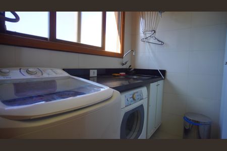Apartamento à venda com 229m², 3 quartos e 2 vagasLavanderia 