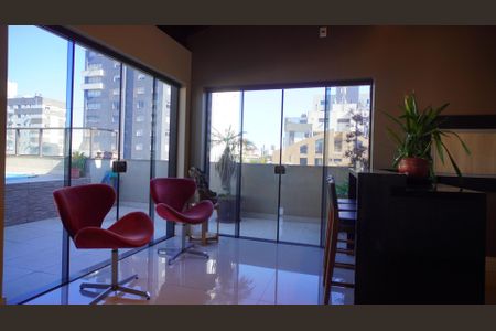 Apartamento à venda com 229m², 3 quartos e 2 vagasCobertura 