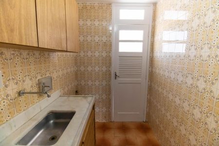 Apartamento para alugar com 69m², 2 quartos e 1 vagaCozinha