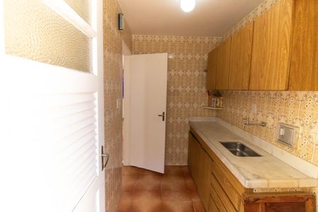 Apartamento para alugar com 69m², 2 quartos e 1 vagaCozinha