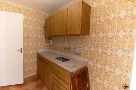 Apartamento para alugar com 69m², 2 quartos e 1 vagaCozinha