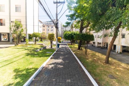 Apartamento para alugar com 69m², 2 quartos e 1 vagaÁrea comum