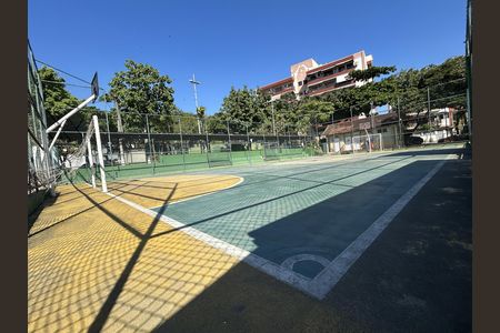 Casa de condomínio à venda com 400m², 4 quartos e 5 vagasQuadra Esportiva