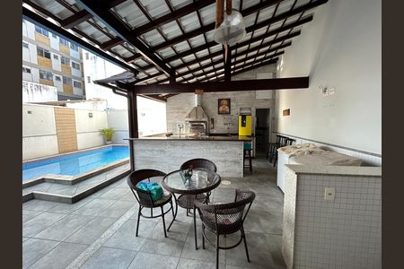 Casa de condomínio à venda com 400m², 4 quartos e 5 vagasEspaço Gourmet