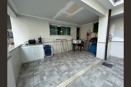 Casa de condomínio à venda com 400m², 4 quartos e 5 vagasÁrea comum