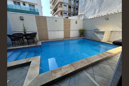 Casa de condomínio à venda com 400m², 4 quartos e 5 vagasPiscina